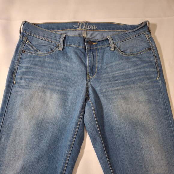 Womens Old Navy The Diva Low-Rise Bootcut Denim Blue Jeans Dark Wash Stretch 10 - Picture 3 of 13